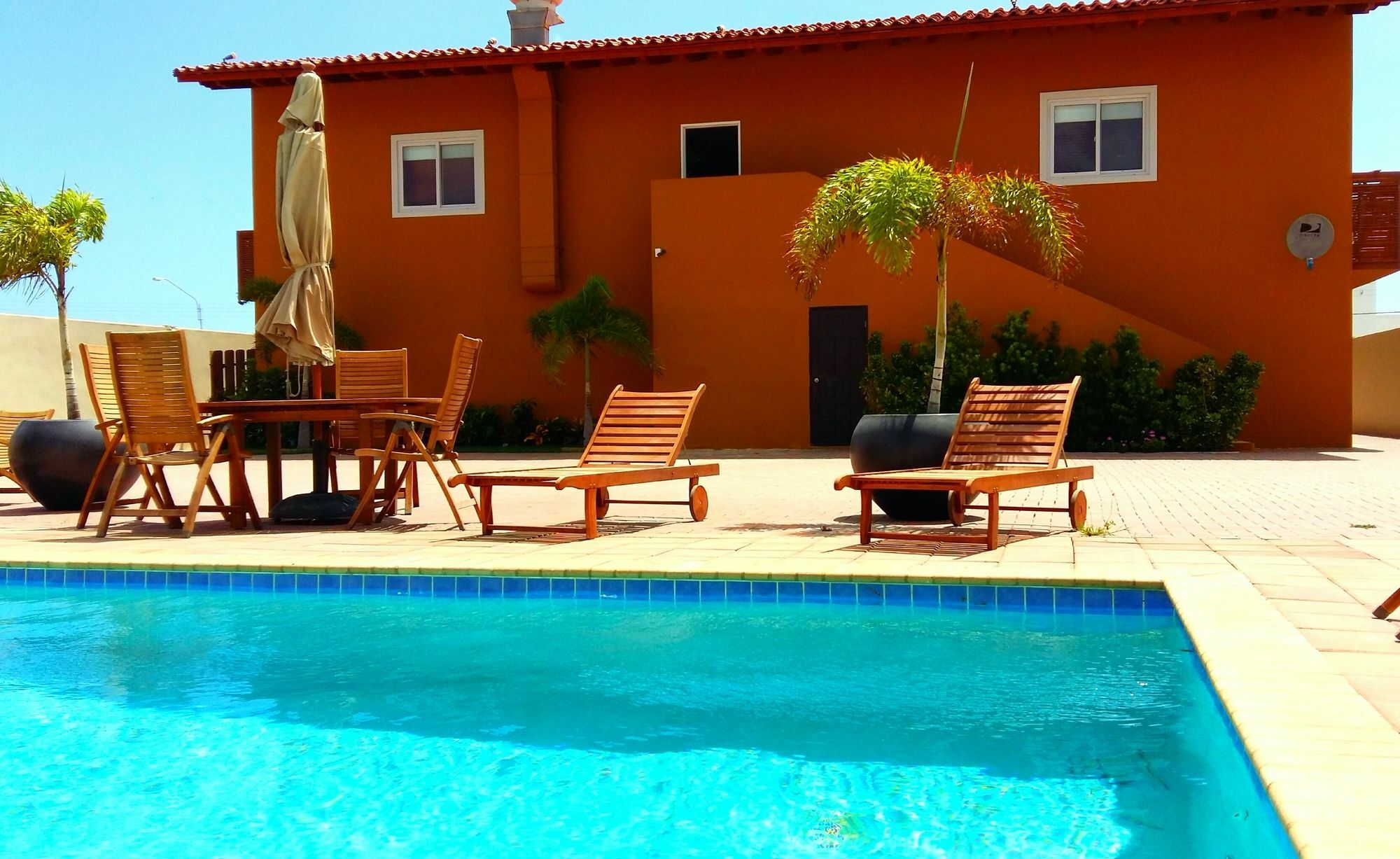 Dorado Eagle Beach Hotel Oranjestad Esterno foto